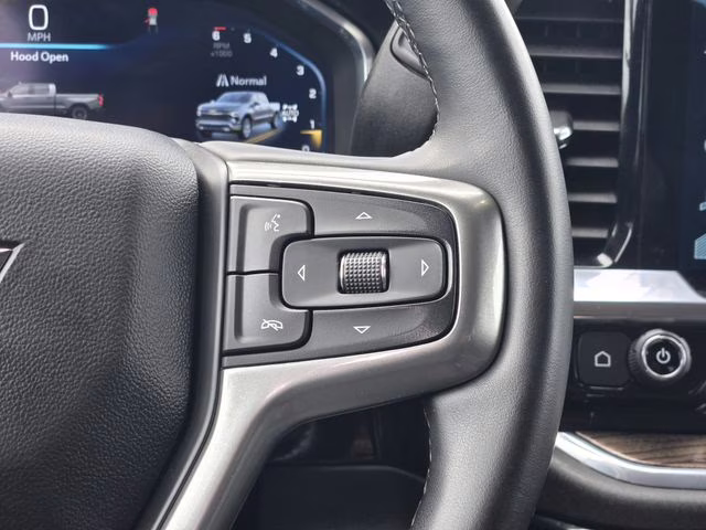 2024 Sterling Gray Metallic Chevrolet Silverado 1500 LT 4X4 Truck