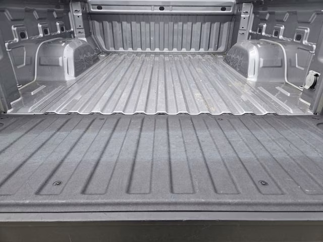2024 Sterling Gray Metallic Chevrolet Silverado 1500 LT 4X4 Truck