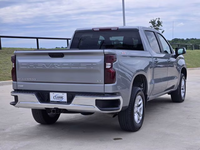 2024 Sterling Gray Metallic Chevrolet Silverado 1500 LT 4X4 Truck