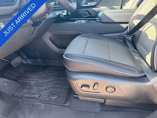 2026 Black Chevrolet Silverado EV Trail Boss - Extended Range 4X4 Truck