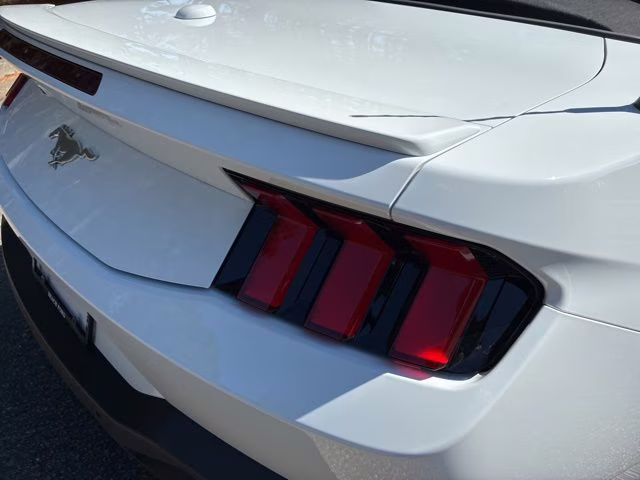2025 Oxford White Ford Mustang EcoBoost Premium RWD Convertible