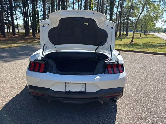 2025 Oxford White Ford Mustang EcoBoost Premium RWD Convertible