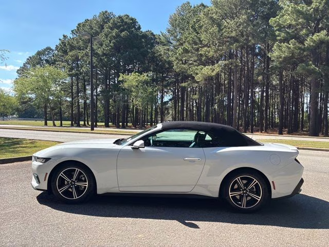 2025 Oxford White Ford Mustang EcoBoost Premium RWD Convertible