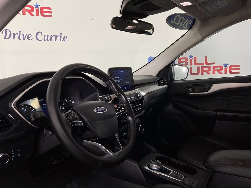 2022 Gray Metallic Ford Escape Hybrid SE FWD SUV