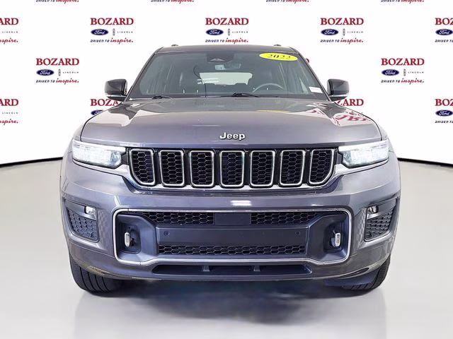 2022 Baltic Gray Metallic Clearcoat Jeep Grand Cherokee L Overland 4X4 SUV