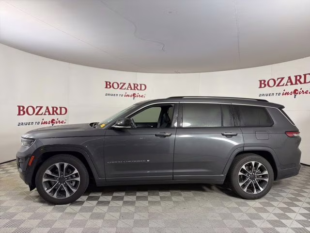 2022 Baltic Gray Metallic Clearcoat Jeep Grand Cherokee L Overland 4X4 SUV