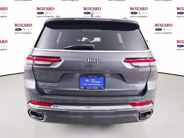 2022 Baltic Gray Metallic Clearcoat Jeep Grand Cherokee L Overland 4X4 SUV