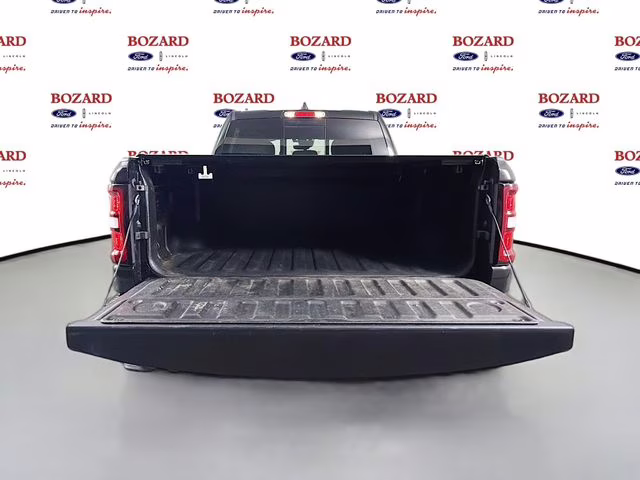 2025 Diamond Black Ram 1500 Big Horn/Lone Star 4X4 Truck