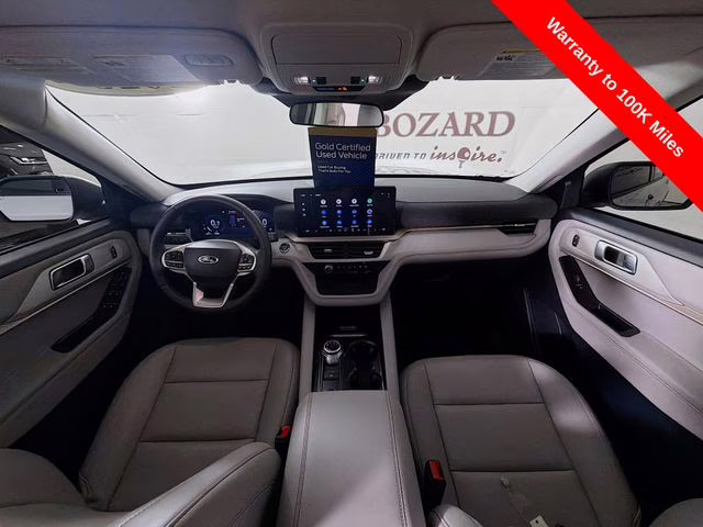 2025 White Metallic Ford Explorer Active RWD SUV