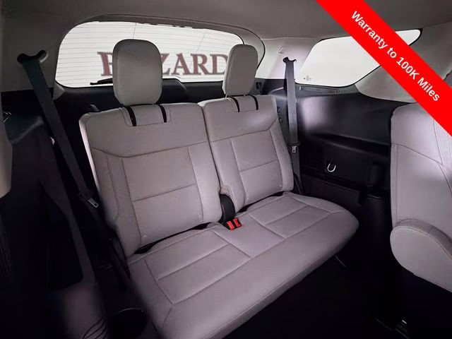 2025 White Metallic Ford Explorer Active RWD SUV