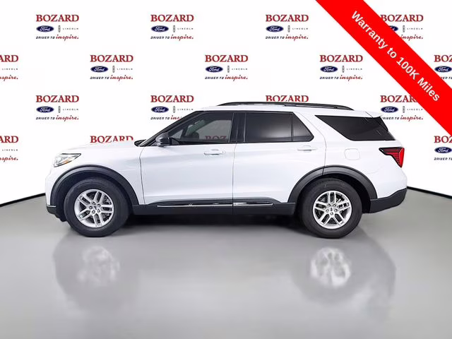 2025 White Metallic Ford Explorer Active RWD SUV