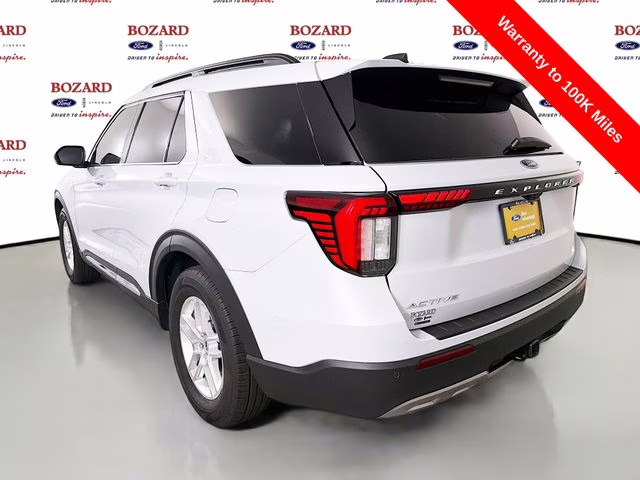 2025 White Metallic Ford Explorer Active RWD SUV