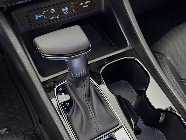2026 White Hyundai Santa Cruz Limited AWD Truck