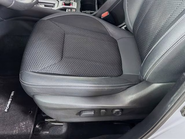 2023 Ice Silver Metallic Subaru Forester Premium AWD SUV
