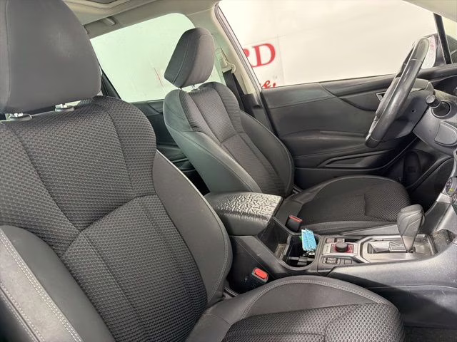 2023 Ice Silver Metallic Subaru Forester Premium AWD SUV