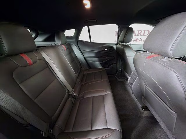 2024 Sterling Gray Metallic Chevrolet Trax 2RS FWD SUV