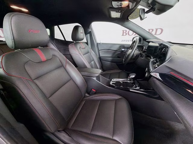 2024 Sterling Gray Metallic Chevrolet Trax 2RS FWD SUV