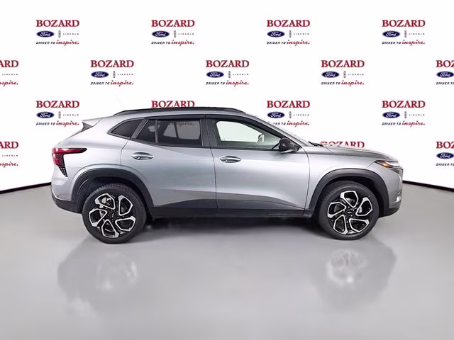 2024 Sterling Gray Metallic Chevrolet Trax 2RS FWD SUV