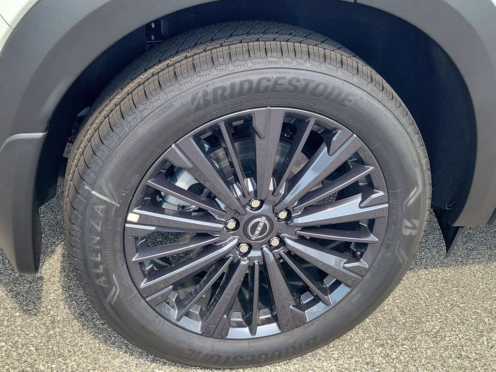 2026 Everest White Pearl Tricoat Nissan Pathfinder SL 4X4 SUV