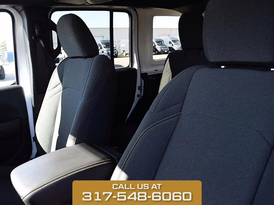 2025 Bright White Clearcoat Jeep Wrangler Sahara 4X4 SUV