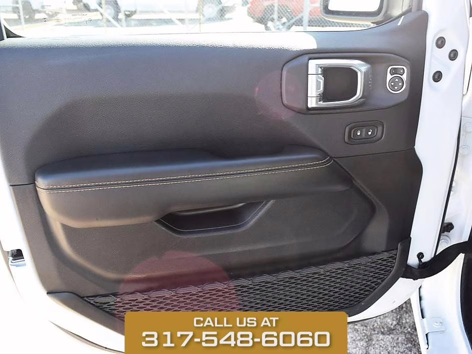 2025 Bright White Clearcoat Jeep Wrangler Sahara 4X4 SUV