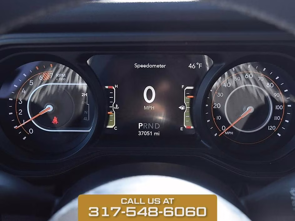 2025 Bright White Clearcoat Jeep Wrangler Sahara 4X4 SUV