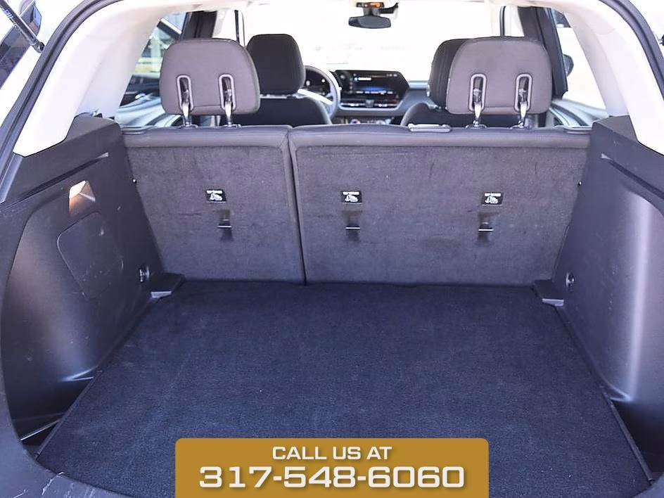 2025 Summit White Chevrolet Trailblazer LT FWD SUV