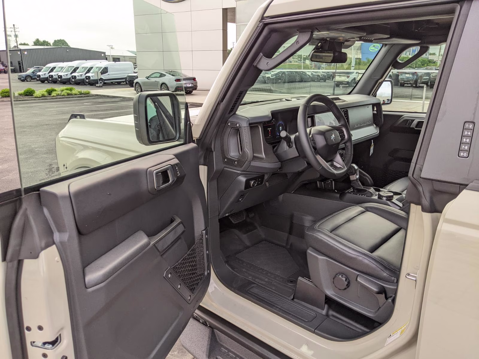 2026 Desert Sand Ford Bronco Badlands 4X4 SUV