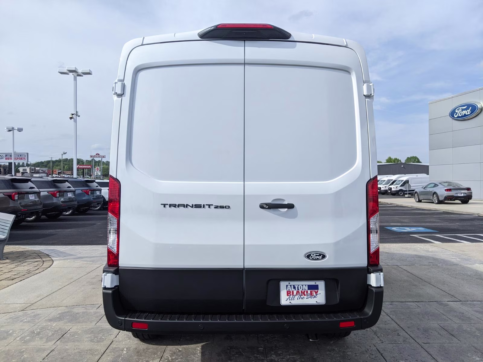 2026 Oxford White Ford Transit Cargo Van T-250 148 MED RF 9150 GV RWD Van