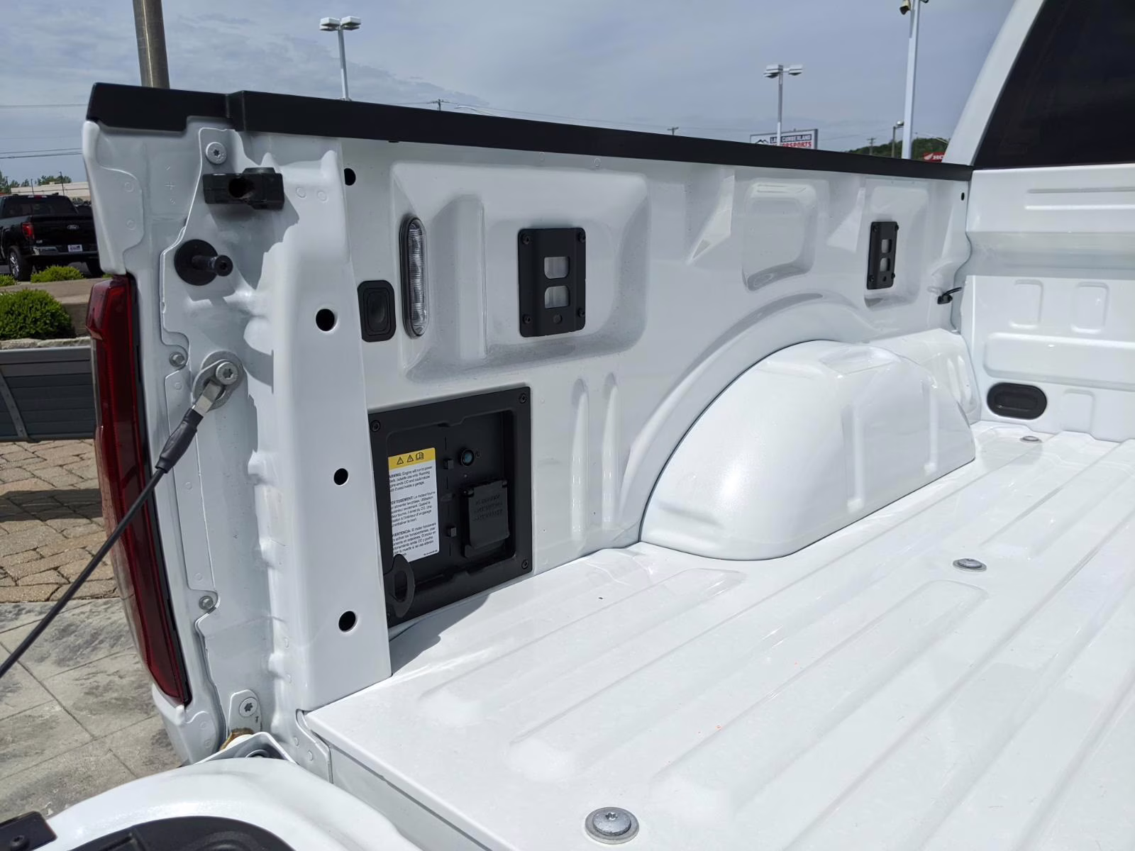 2026 Star White Metallic Tri-Coat Ford F-150 Platinum 4X4 Truck