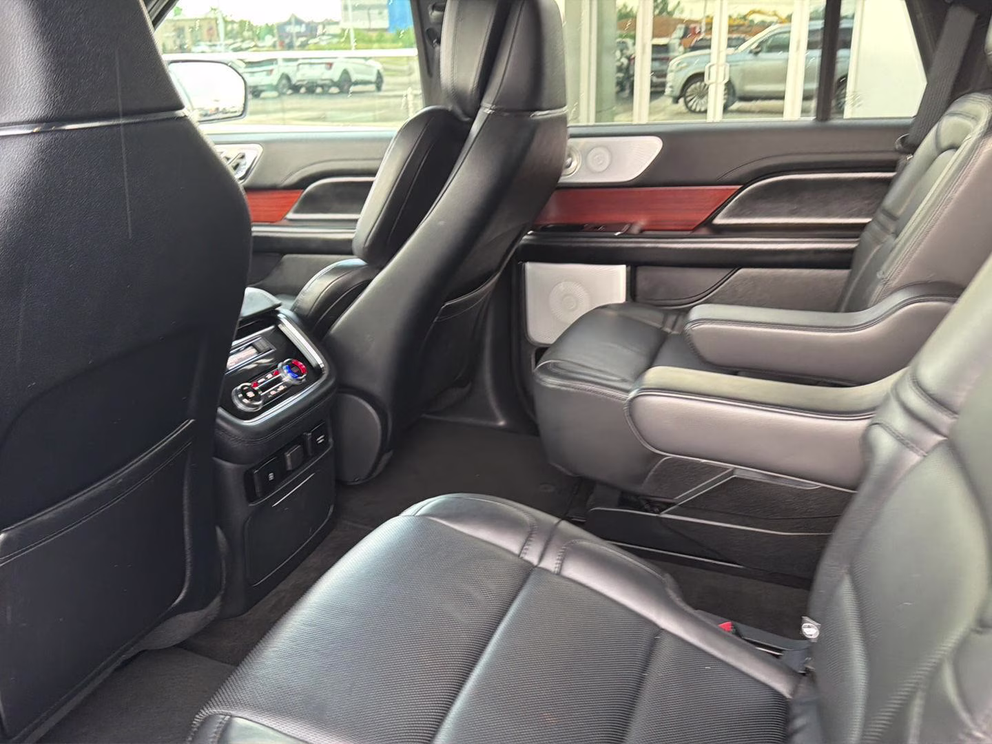 2021 Silver Radiance Lincoln Navigator Reserve 4X4 SUV