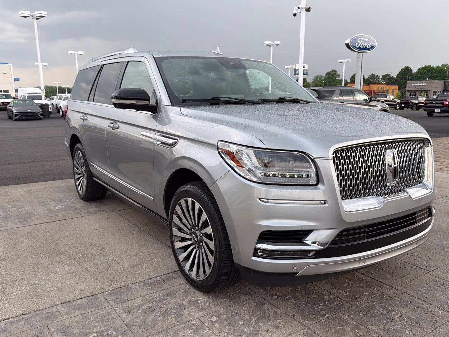 2021 Silver Radiance Lincoln Navigator Reserve 4X4 SUV