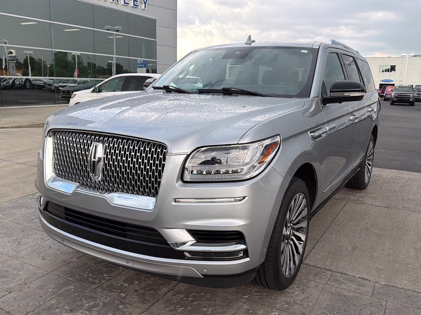 2021 Silver Radiance Lincoln Navigator Reserve 4X4 SUV
