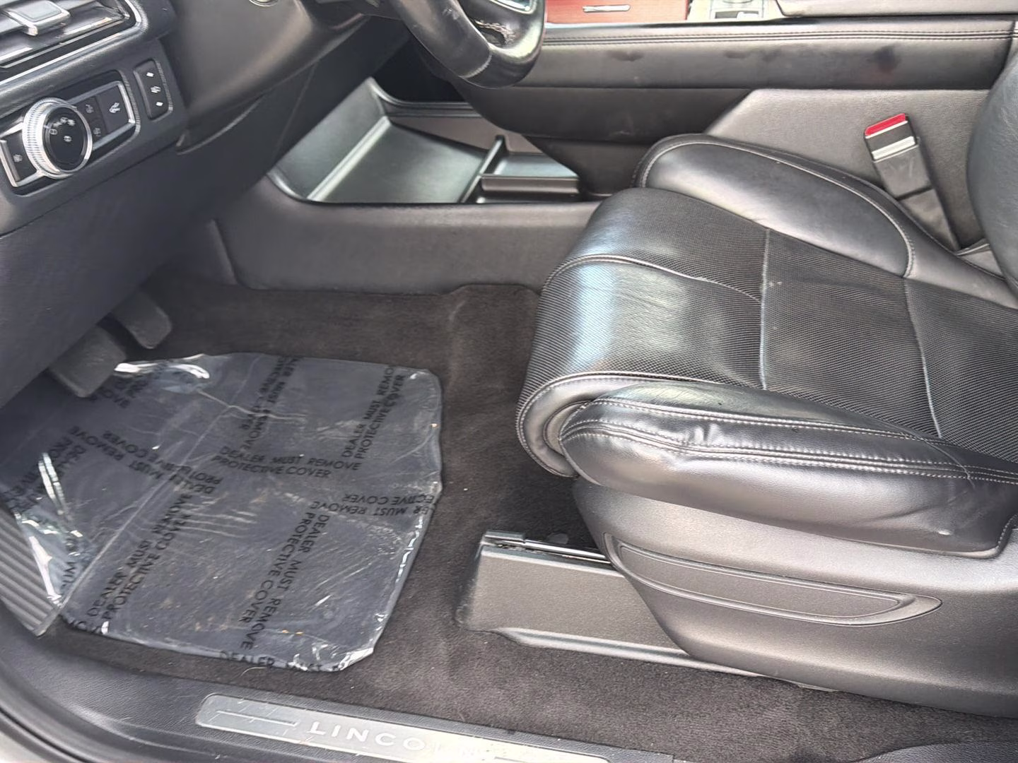 2021 Silver Radiance Lincoln Navigator Reserve 4X4 SUV