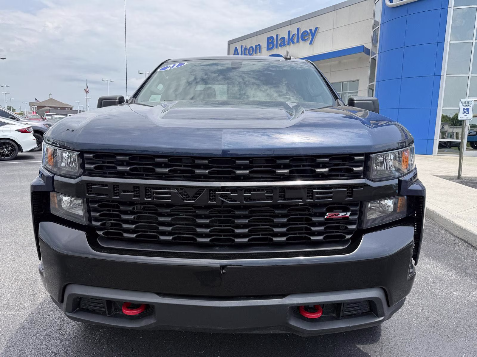 2021 Northsky Blue Metallic Chevrolet Silverado 1500 Custom Trail Boss 4X4 Truck
