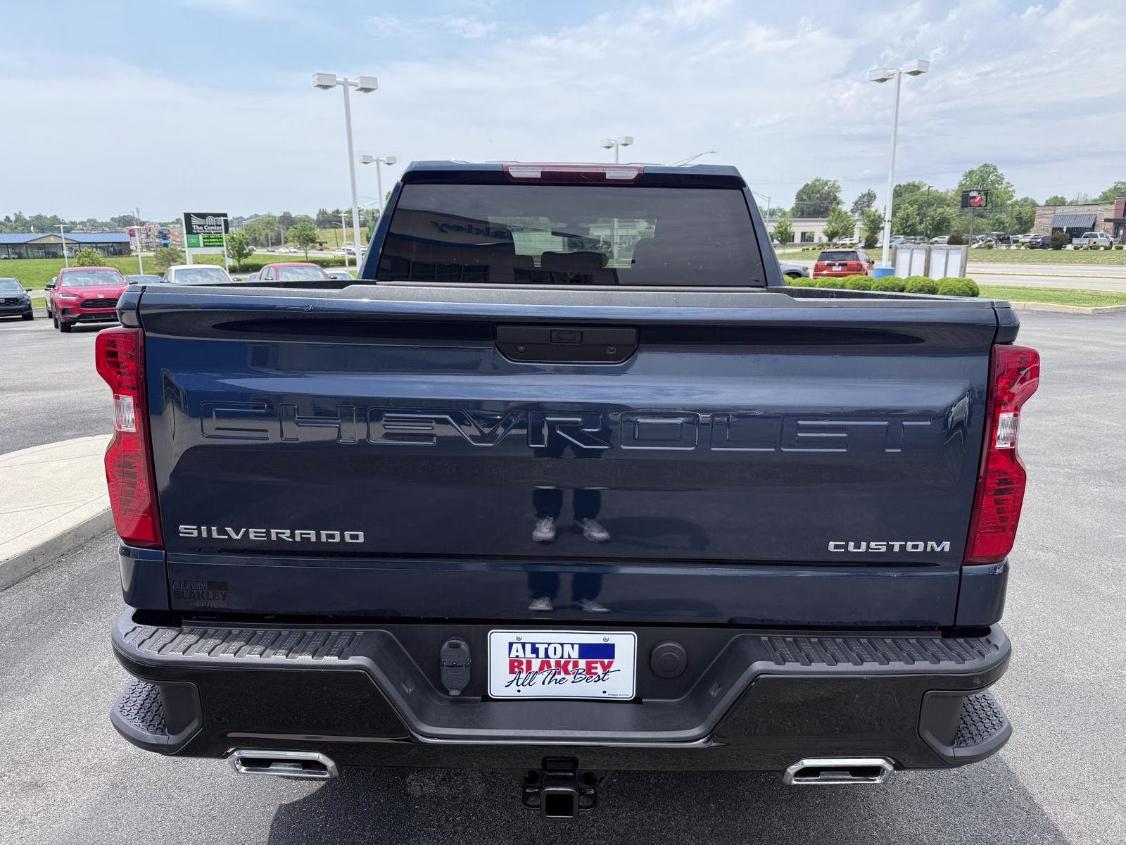 2021 Northsky Blue Metallic Chevrolet Silverado 1500 Custom Trail Boss 4X4 Truck