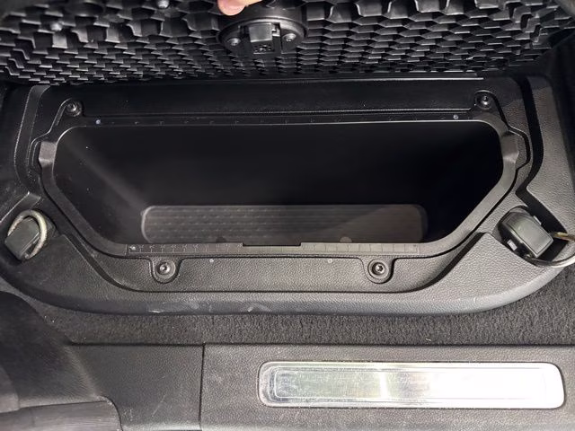 2019 Diamond Black Crystal Pearlcoat Ram 1500 Limited 4X4 Truck