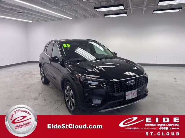 2025 Agate Black Metallic Ford Escape Platinum AWD SUV