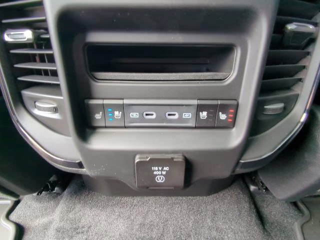 2026 Diamond Black Crystal Pearlcoat Ram 1500 Limited 4X4 Truck