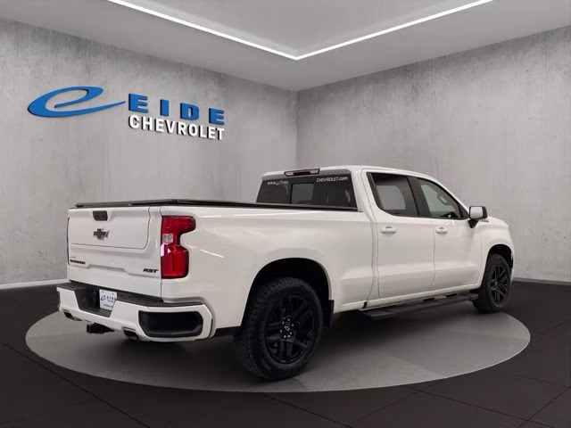 2024 Summit White Chevrolet Silverado 1500 RST 4X4 Truck
