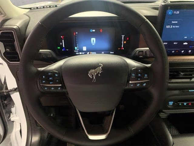 2026 Space White Metallic Ford Bronco Sport Outer Banks 4X4 SUV