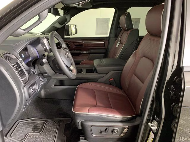 2026 Diamond Black Crystal Pearlcoat Ram 1500 Limited 4X4 Truck