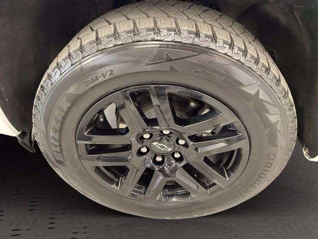 2024 Summit White Chevrolet Silverado 1500 RST 4X4 Truck