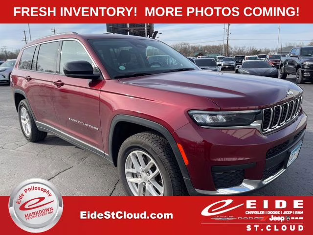 2023 Velvet Red Pearlcoat Jeep Grand Cherokee L Laredo 4X4 SUV