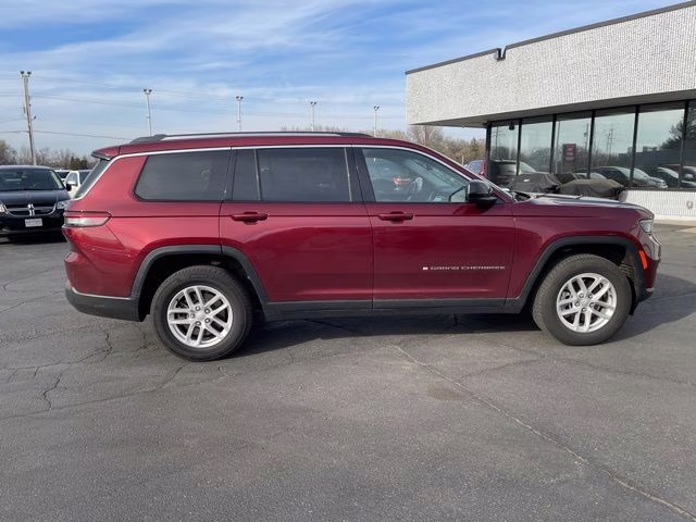 2023 Velvet Red Pearlcoat Jeep Grand Cherokee L Laredo 4X4 SUV