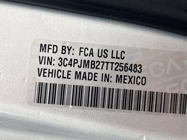 2026 Silver Zynith Clearcoat Jeep Cherokee Limited 4X4 SUV