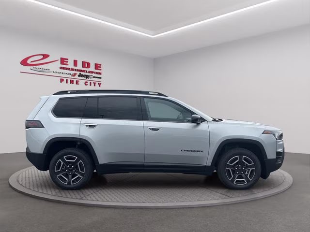 2026 Silver Zynith Clearcoat Jeep Cherokee Limited 4X4 SUV