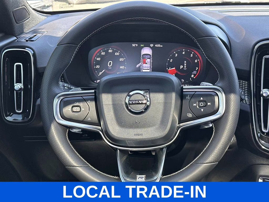 2020 Blue Metallic Volvo XC40 R-Design FWD SUV