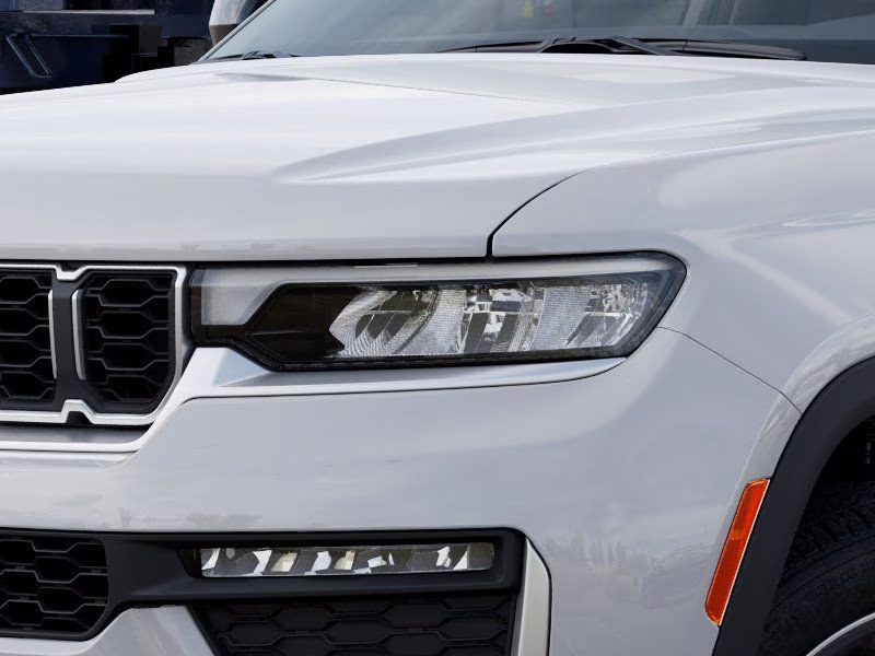 2026 Bright White Clearcoat Jeep Grand Cherokee L Limited 4X4 SUV