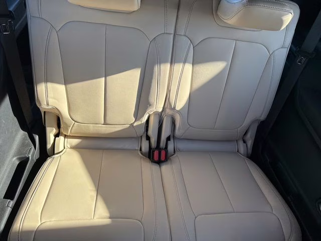 2023 Velvet Red Pearlcoat Jeep Grand Cherokee L Limited 4X4 SUV